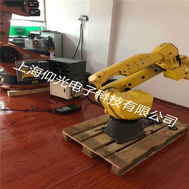 史陶比爾Staubli工業(yè)機械手開啟電源而工控機沒有反應