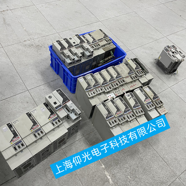 AB羅克韋爾Kinetix 2000驅動器報警顯示F45維修
