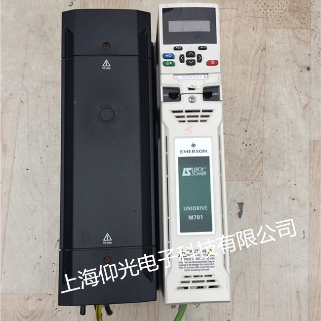 艾默生伺服驅(qū)動(dòng)器主板短路故障維修步驟分析