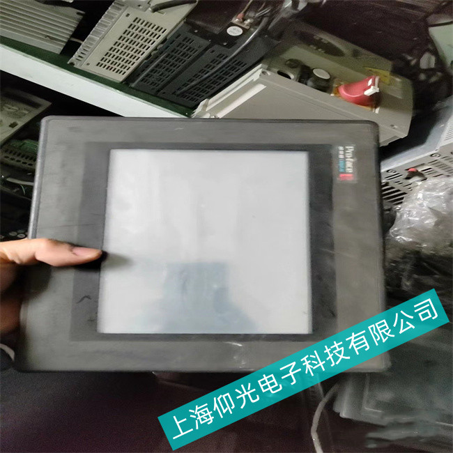 �����˹�|�����p�ĵľS��(li��n)ϵ��ʽ//Pro-face�|����GP570��GP577��GP577R