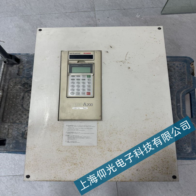 三菱變頻器FR-A200系列電動機短路報SCF故障代碼維修