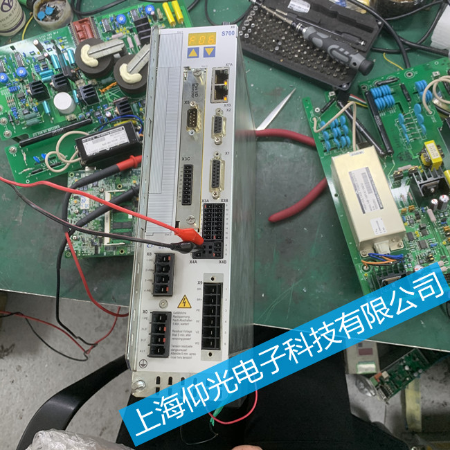 云南科爾摩根伺服驅(qū)動(dòng)器維修報(bào)警顯示F30