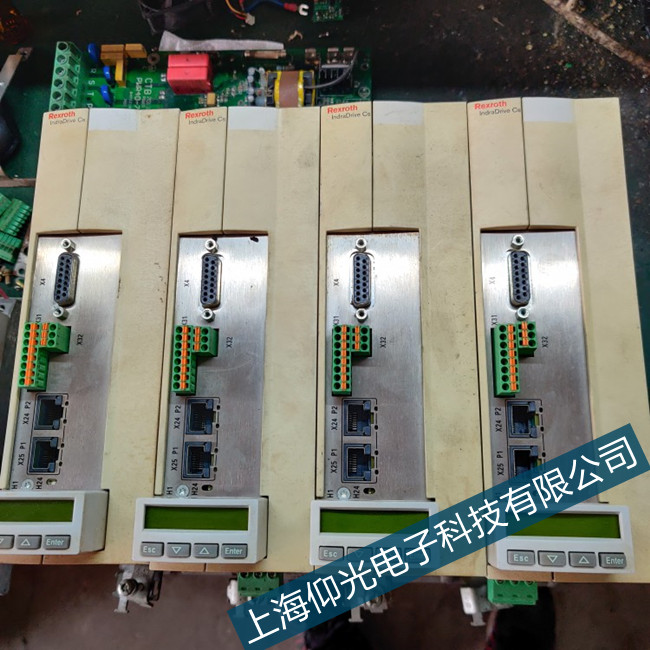 Ӣ������ʿ��(l��)������F218�S�޳����ļҺ�