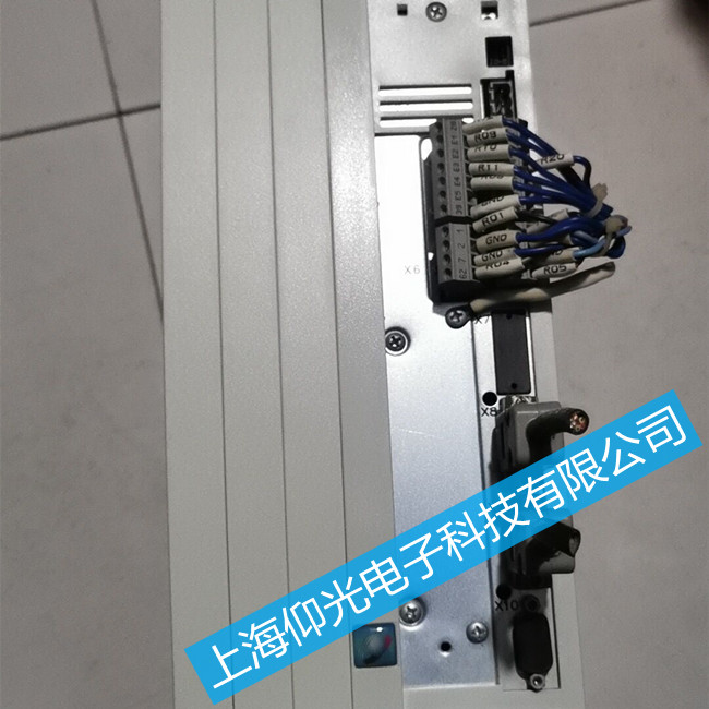 lenze倫茨9300系列驅(qū)動器顯示報警代碼OH故障維修方法