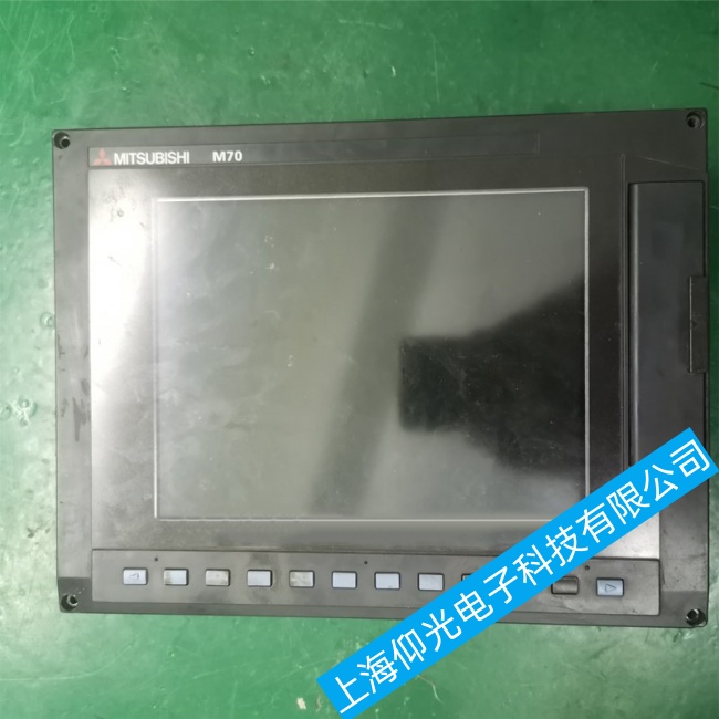 無錫三菱數(shù)控系統(tǒng)M800系列通電無反應(yīng)故障維修經(jīng)驗分享