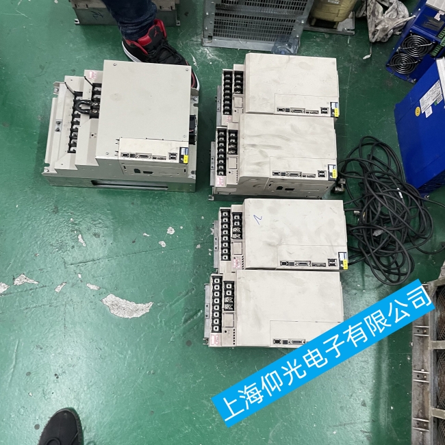 ��������|����GT02��Ļ���F(xi��n)�l�y���ϾS��Ʒ�|(zh��)���\(ch��ng)��