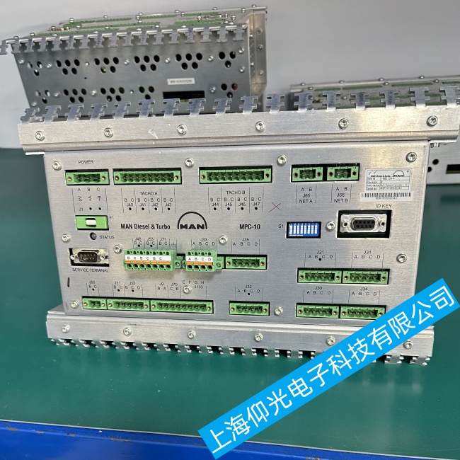 �V�ݴ���MAN����·������MPC-10��̖(h��o)ݔ��ݔ�����ϾS�޼���